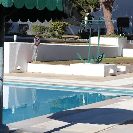 Tac - Acoteias Budget * Olhos de Agua (Albufeira)